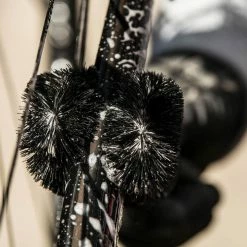 Muc Off Muc-Off - Two Prong Brush Accessories