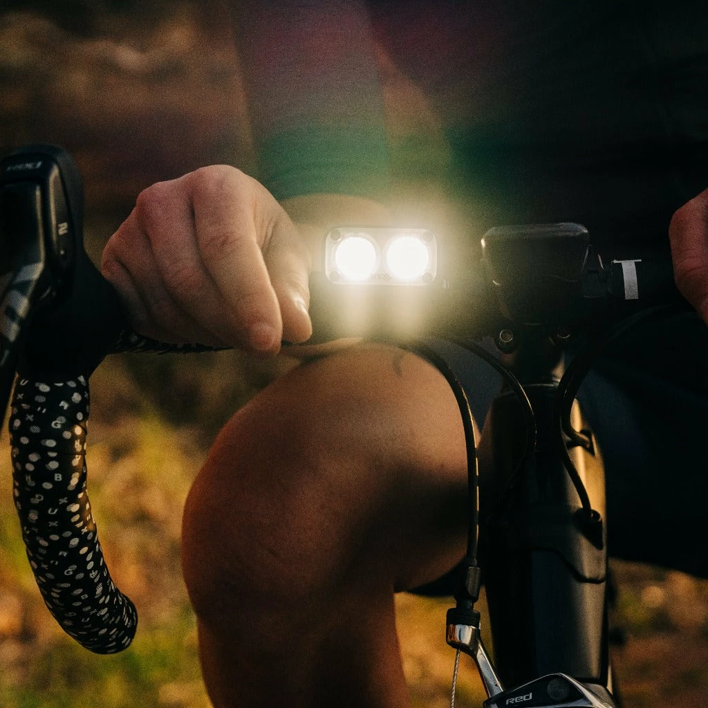 Promo 😀 Knog Blinder Road 400 - Front Light - Black 🥰 2 Knog Blinder Road 400 - Front Light - Black