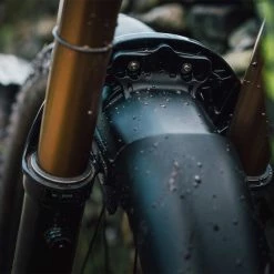 MudHugger Evo Front Guard - Bolted - Black