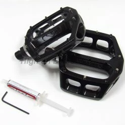 DMR V8 Classic Alloy Flat Pedals Drivetrain